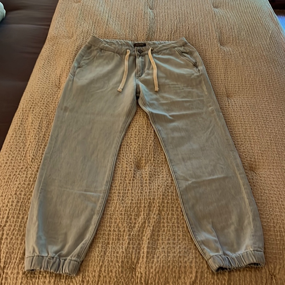 DL61 Vintage Gwen Jogger Size 26 Light Blue